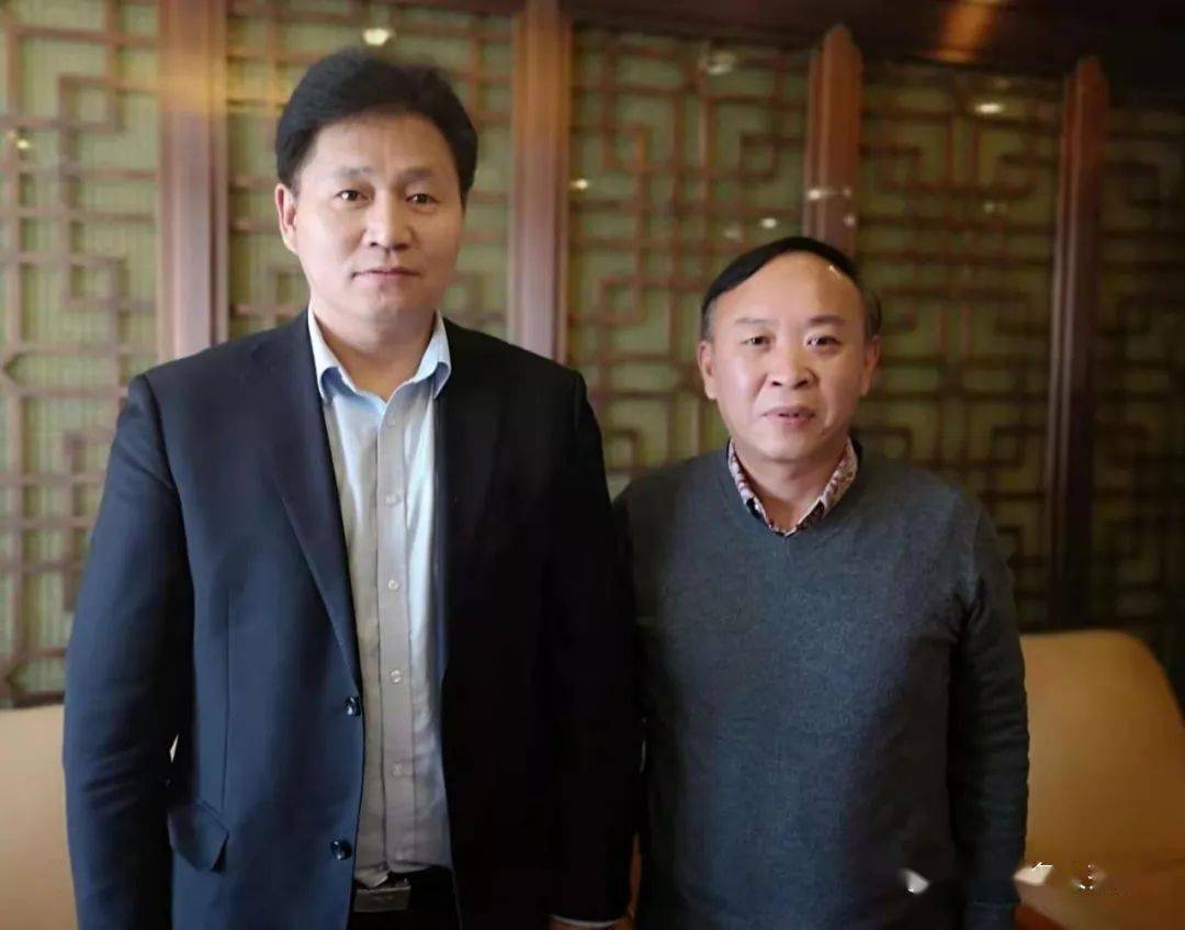 《多伦湖约会》创作留念刘文海:祖籍河南林州,定居北京