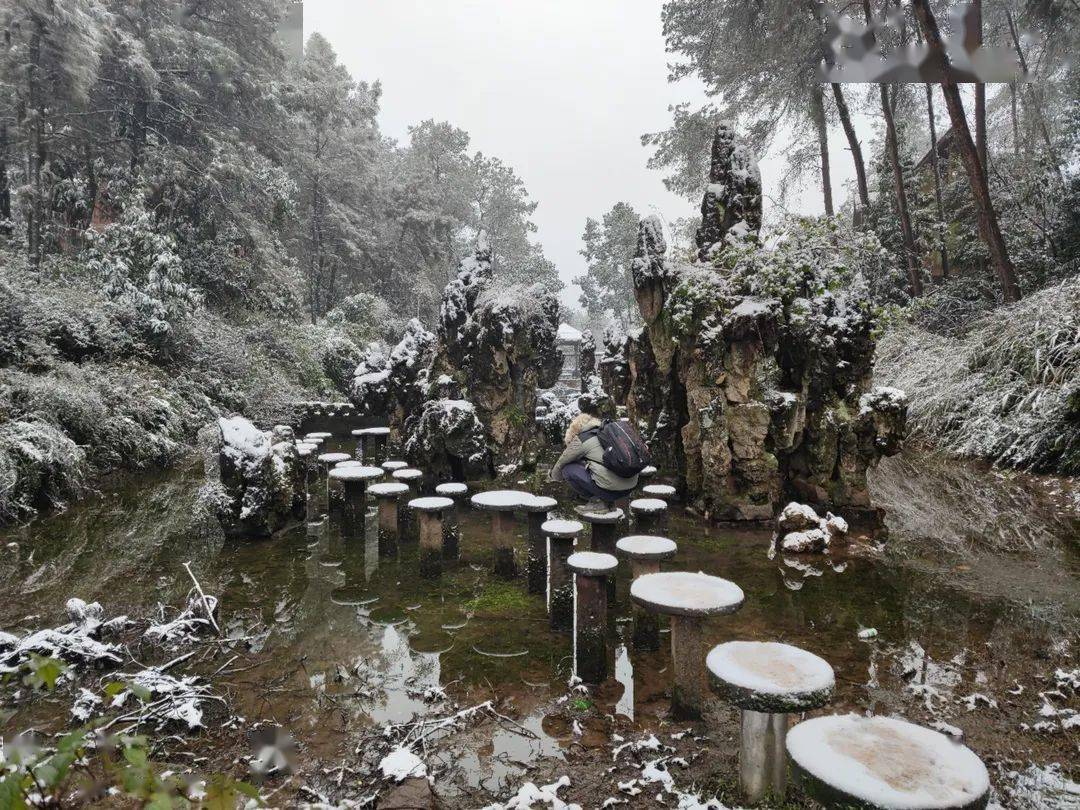 泸州今天很多地方都下雪了~_方山