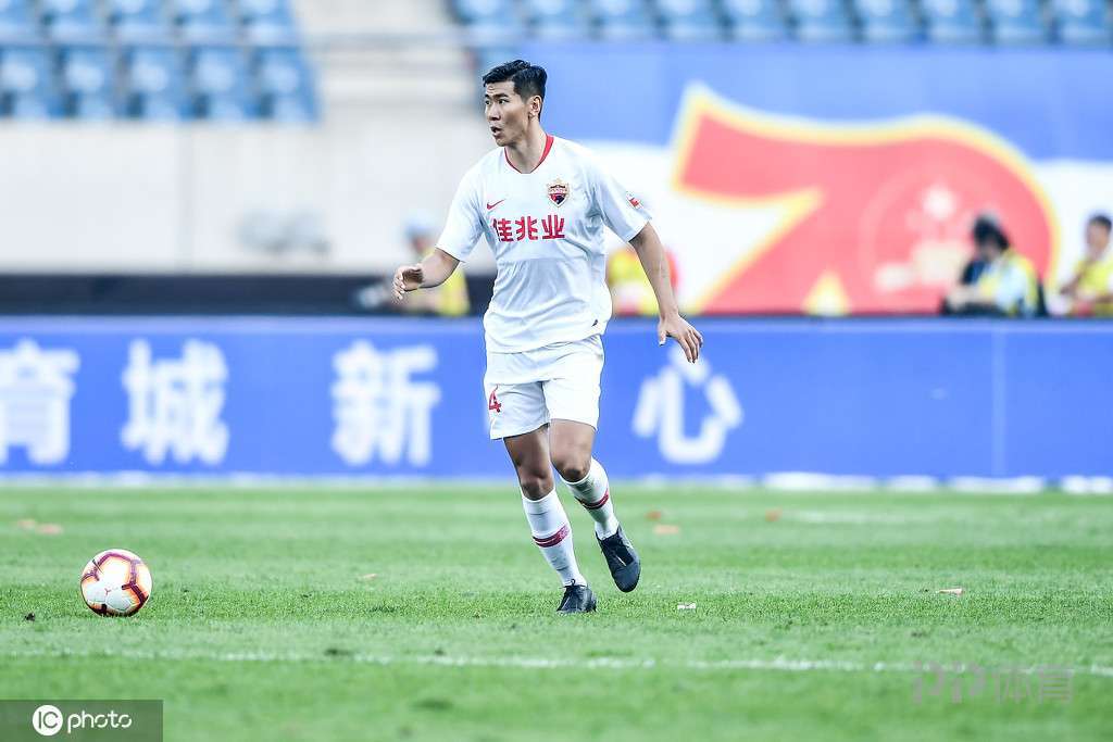 恒大改名广州队=第一步 八冠王首位离队之人已浮出_刘奕鸣