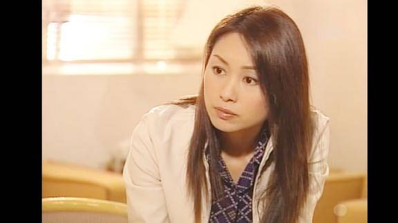 《谈判专家 22 04》简洁欲找得全球骨科权威唐医生替国栋诊治