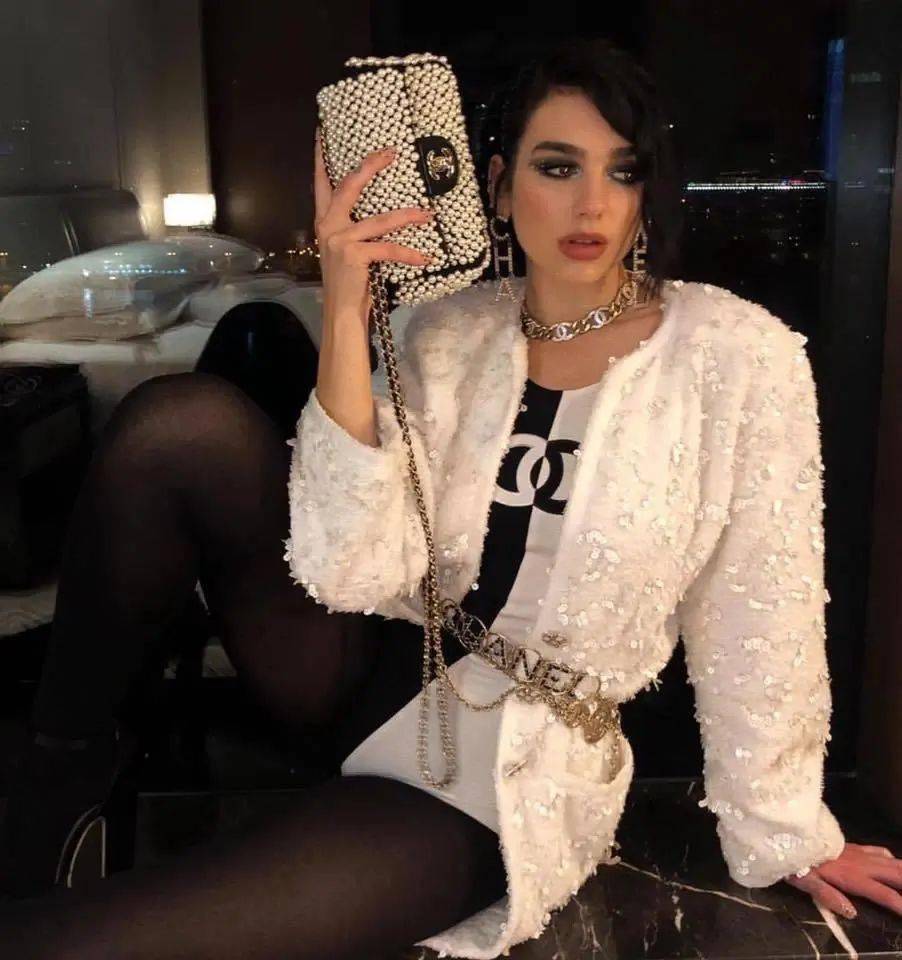 dua lipa | 有人模仿她唱歌,还有人学她的风格,z世代炸子鸡来了!