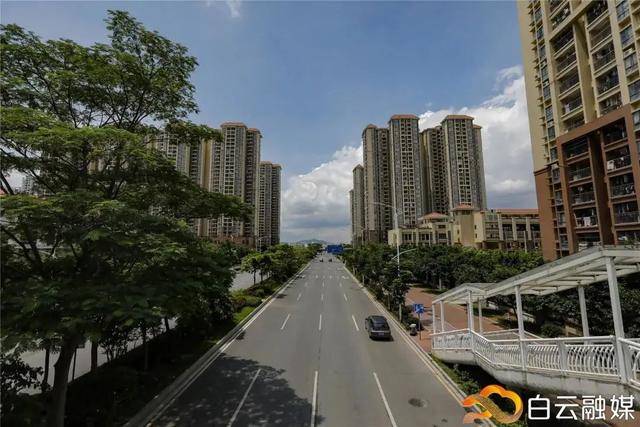 龙归街道于2020年7月1日成立,下辖龙归,龙悦,龙穗,汇雅,东湖映月,金龙