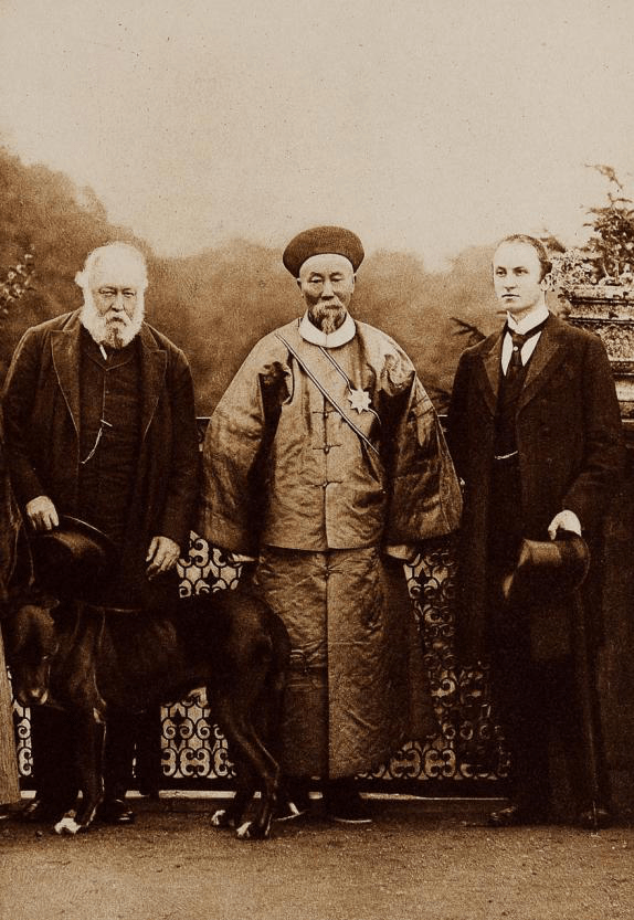 弱小的强者强大的弱者谈中日甲午战争中的李鸿章