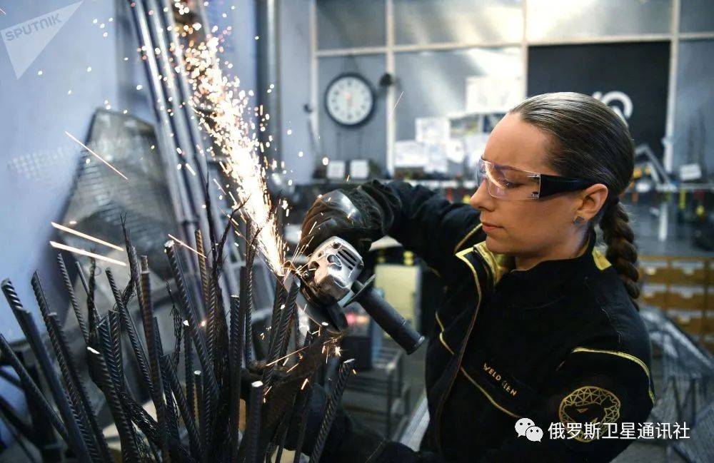 图集:莫斯科的焊接女王亚历山德拉_工作