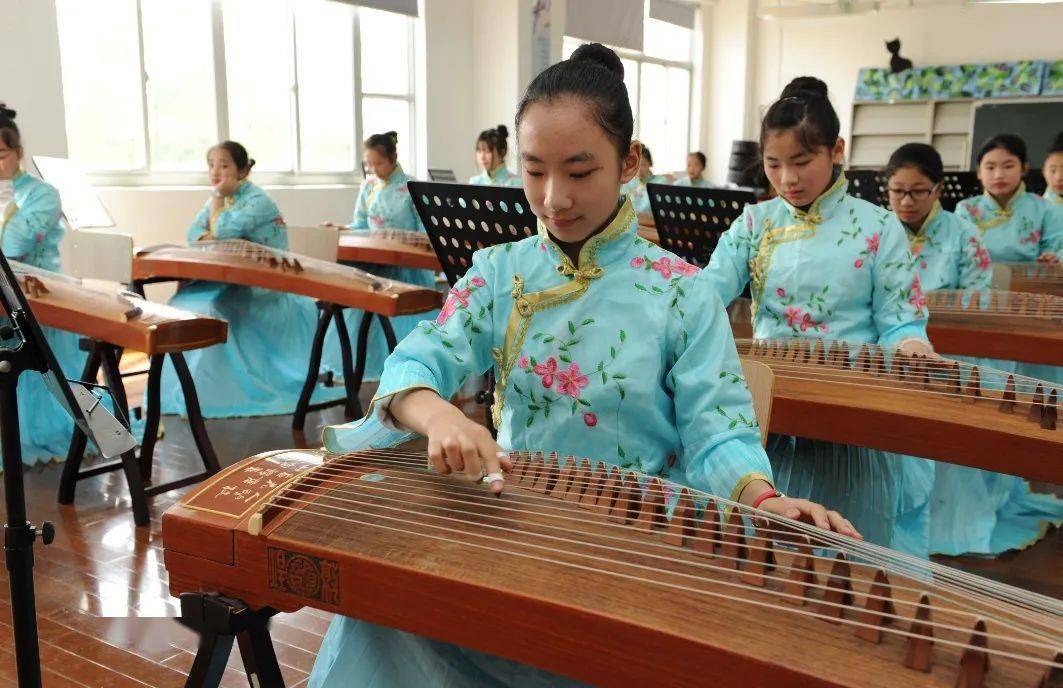 校训文化桃浦中学厚德明志博学笃行