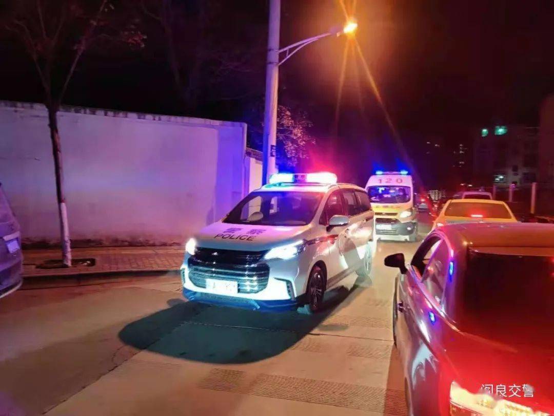 给力如遇事故警车开道只需拨打阎良