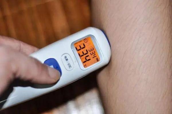 进商超额温枪测手腕是什么操作有用吗答疑来了