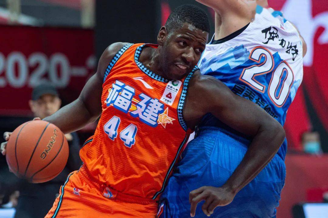 cba双外空砍51分福建豹发力男篮不敌新疆