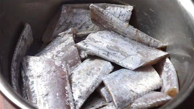 给爱吃带鱼的你划重点,好处多多,健康又美味!