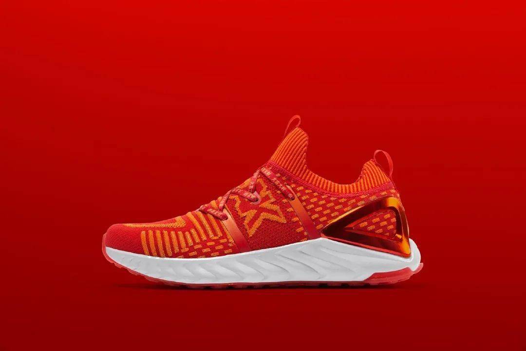 nike携旗下jordan brand和converse品牌共同发布了2021中国农历牛年