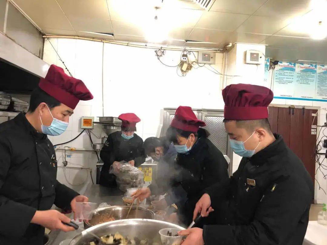 携手抗疫共克时艰邢台星级饭店在行动