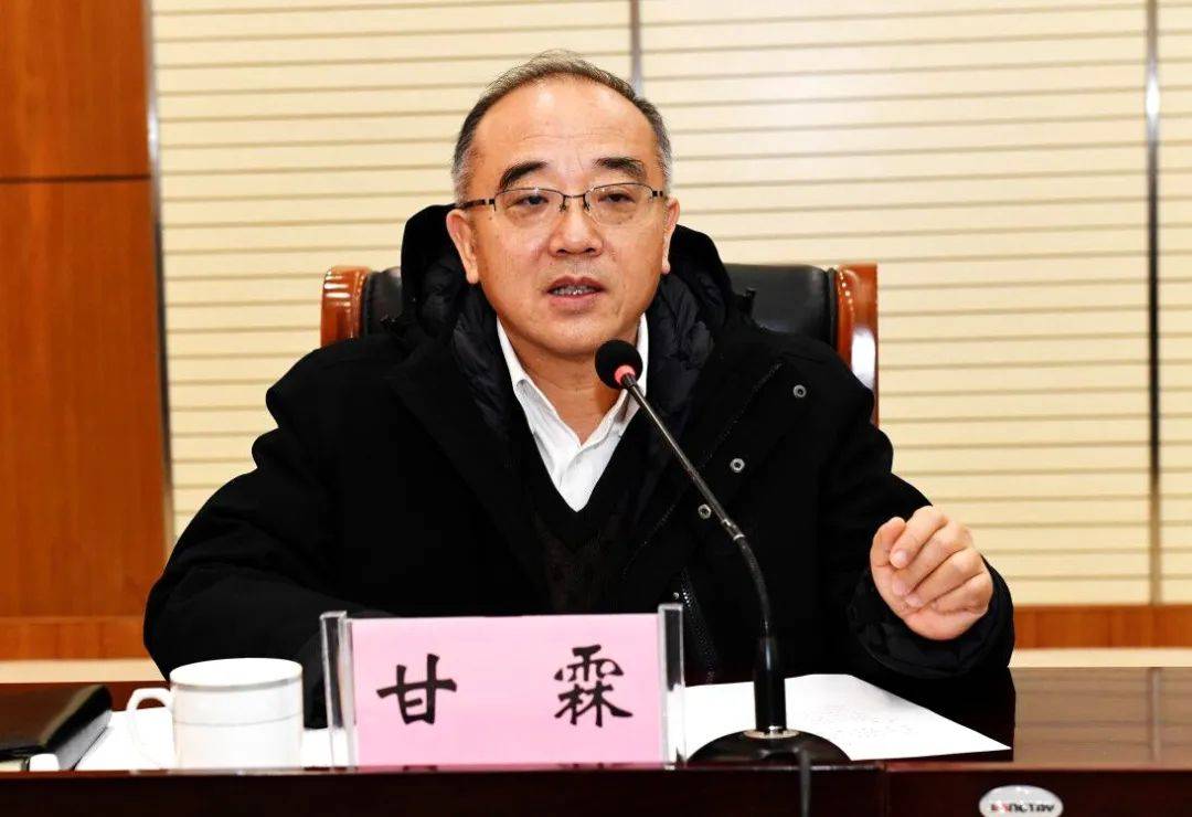 市委统战部部长江华,云南电网党委书记,董事长甘霖等出席并见证签约