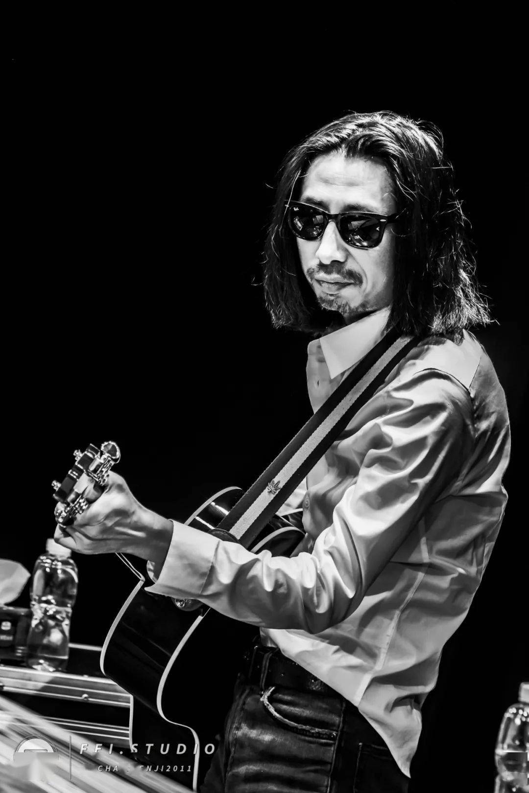 演出回顾|谢天笑「再次来临」唱谈见面会_阿飞