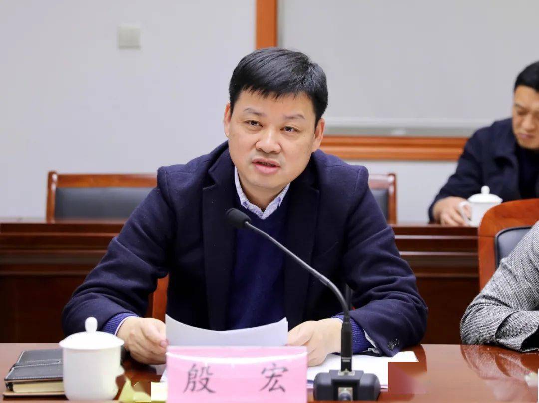 区委常委区纪委书记戚玉箐等一行赴祝桥镇调研