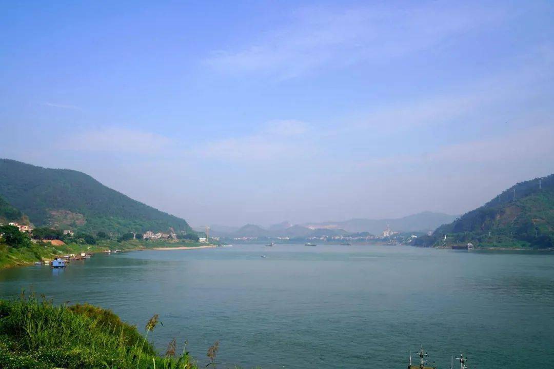 云浮未来经济总量_云浮地图