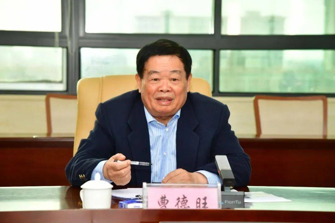 福耀玻璃工业集团有限公司代表团到文昌考察交流 钟鸣