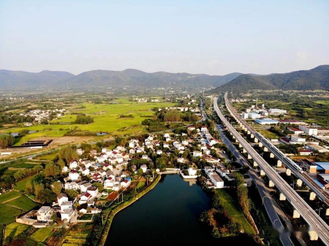 坝镇这个村庄上榜省级示范,快来看看!