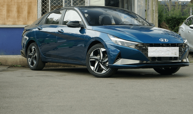 现代伊兰特高配图片 bdd3770322b54e1aac832ea86ccbb2b1.png