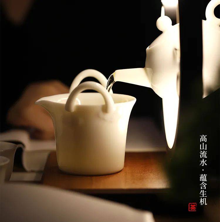 怎么样泡茶优雅又好看 62755549808642eeae2859772b92a212.jpeg