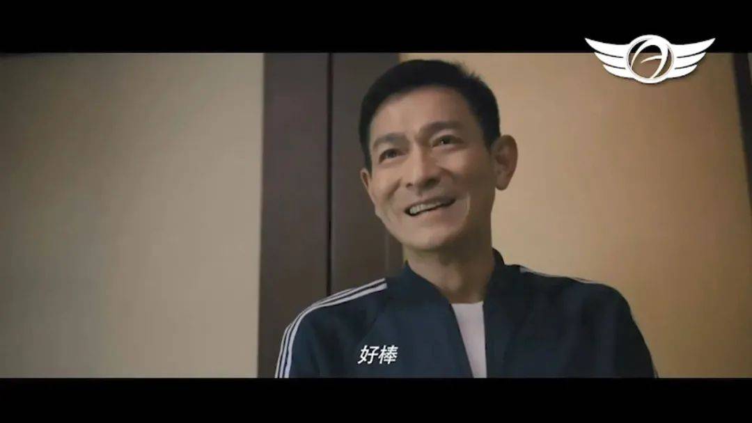 以新冠为背景,刘德华主演的《战疫天使》,去年底已经杀青,很大可能