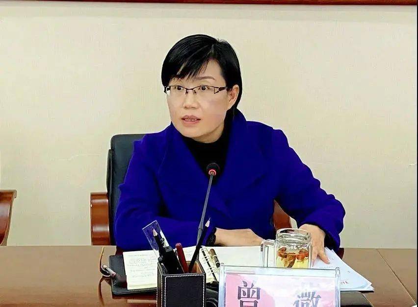 福泉市人民政府副市长徐稳同志与部分乡镇签订农村信用