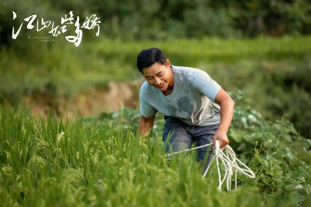 脱贫战场毅且坚 甘献青春永不悔