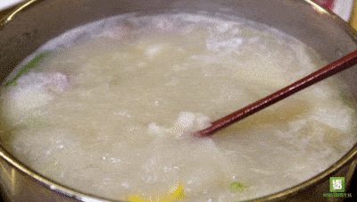 6597c17b961d43b48cb09d51bcb384cf.gif