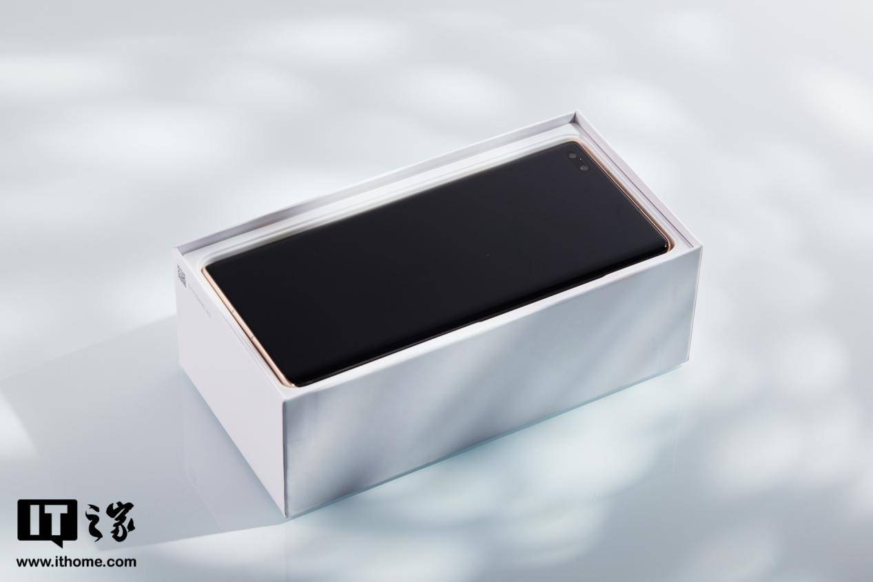 it之家开箱荣耀v40手机图赏矩形空间新颖养眼