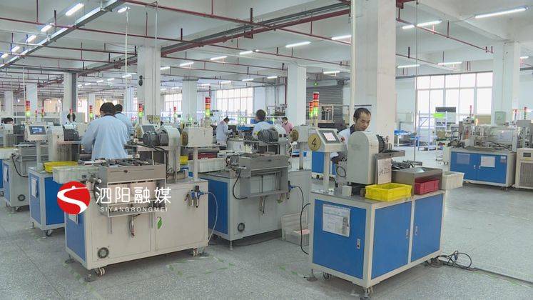 泗阳多家企业花样百出鼓励外地员工留企过年