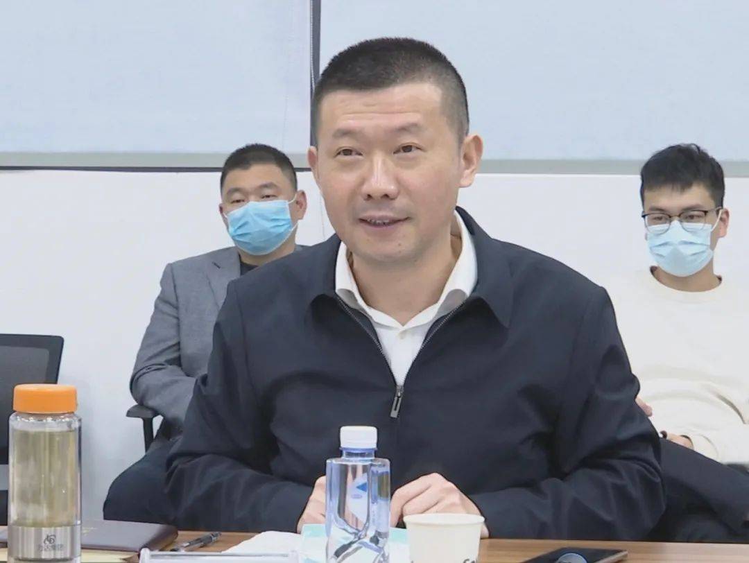 县委主要领导调研重点项目建设