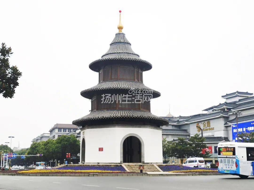 扬州市中心塔图片
