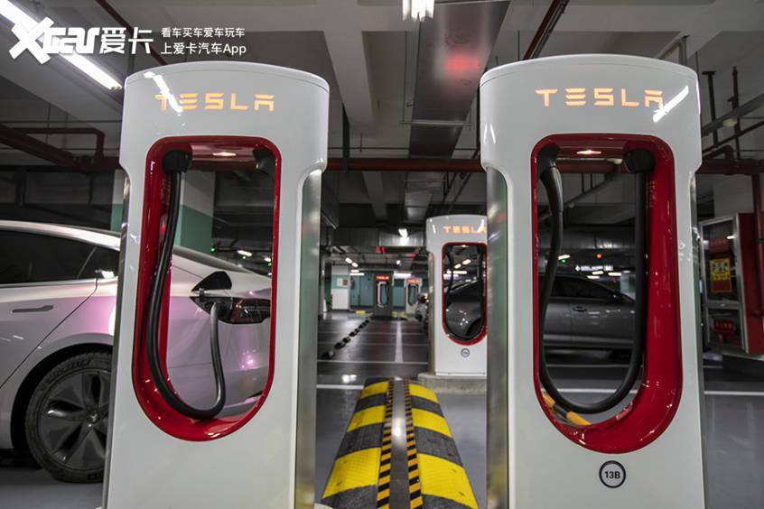理想充电桩充特斯拉速度 96ea529000e6460abed58c1e3f72750e.jpeg