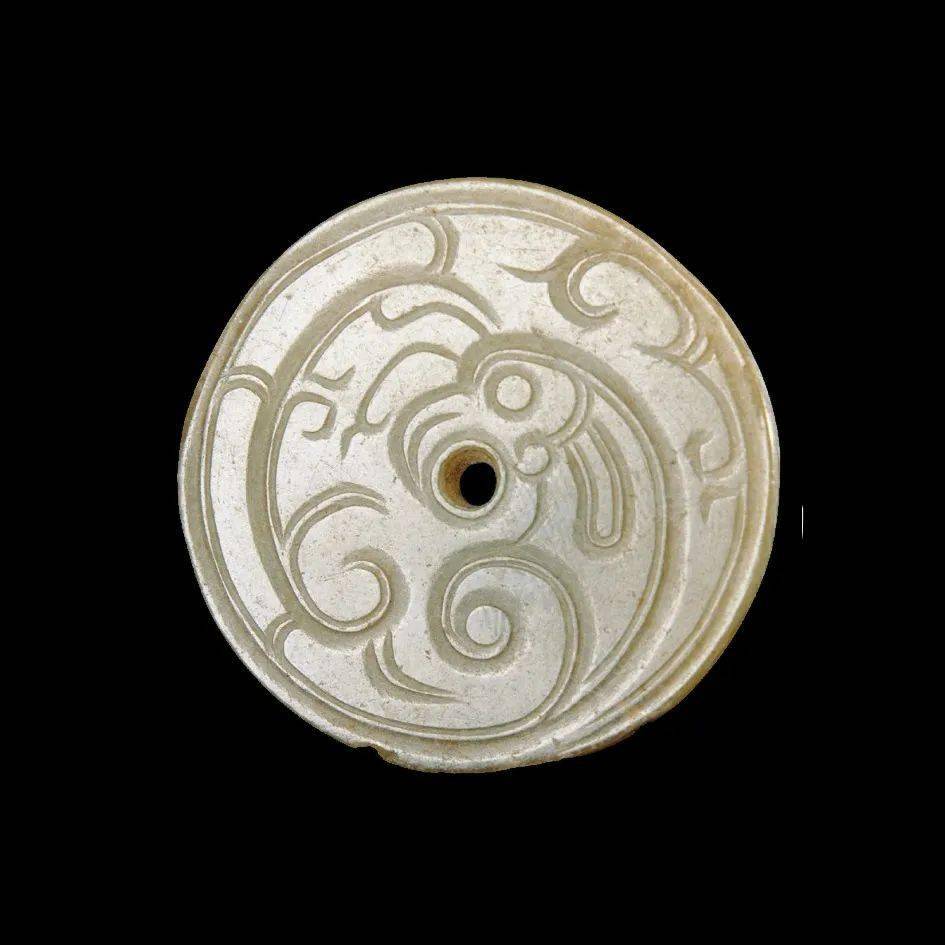 西周 凤鸟纹玉璧 陕西宝鸡竹园沟出土西周 玉凤纹璧 信利博物馆藏西周