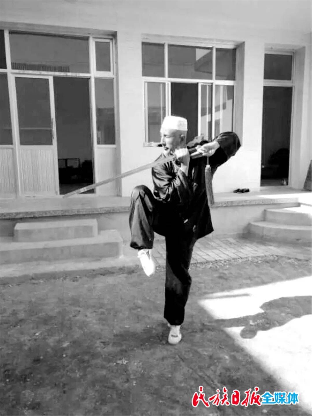 马尕帅 将临夏传统武术 天齐棍发扬光大 棍术