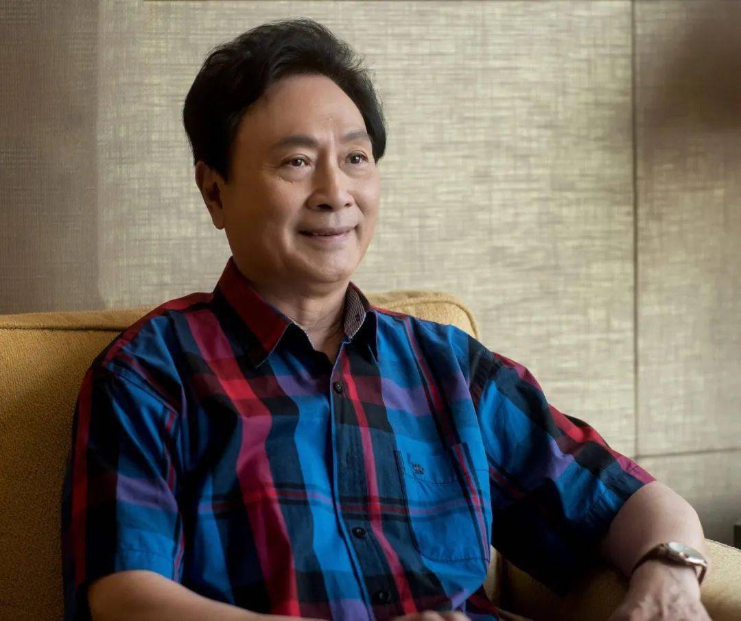 梁波罗春天的脚步近了