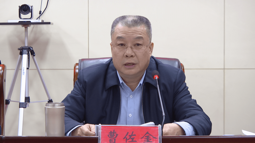 董正国强调,要压实责任,持续站好疫情防控这个岗.