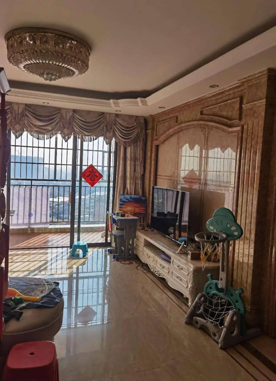 南售价:80万面积:128方户型:三房金碧豪庭9(▲联系时请说是在罗定e