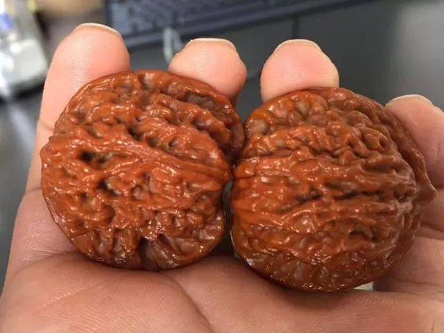 干手盘出来的核桃真的更好看吗?