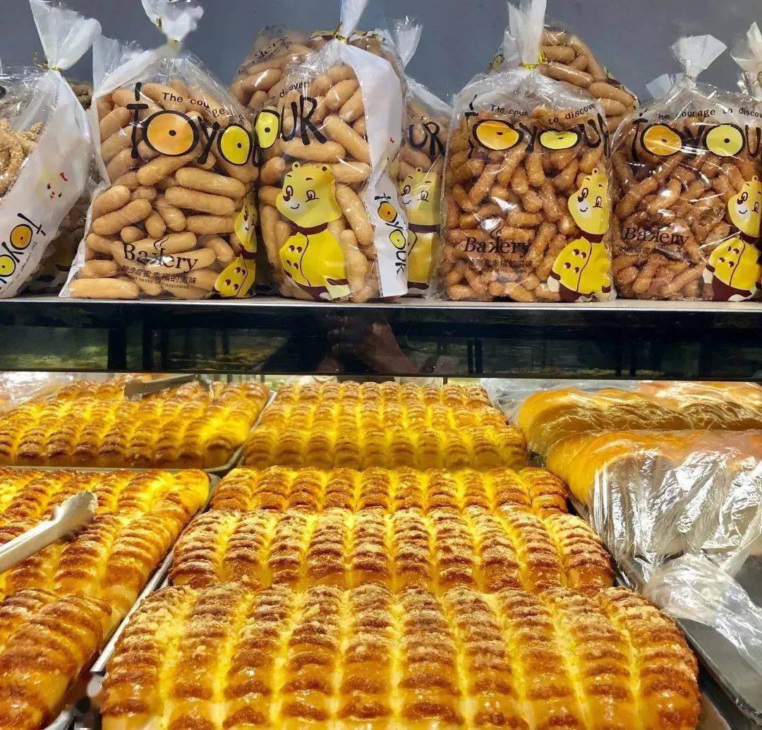 在时光里排队,在味蕾里传承_面包