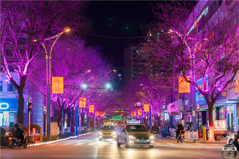 天水:张灯结彩喜迎春节