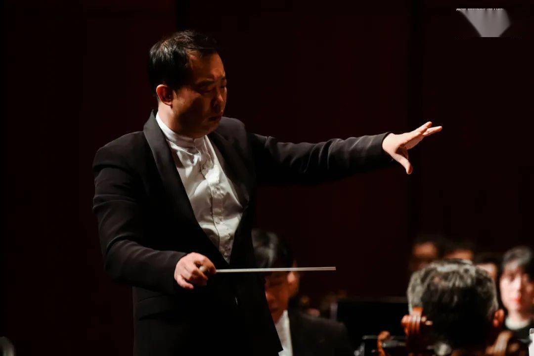 线上剧院寒冬飘雪我们仍然无法忘怀那些炙热的燃情岁月