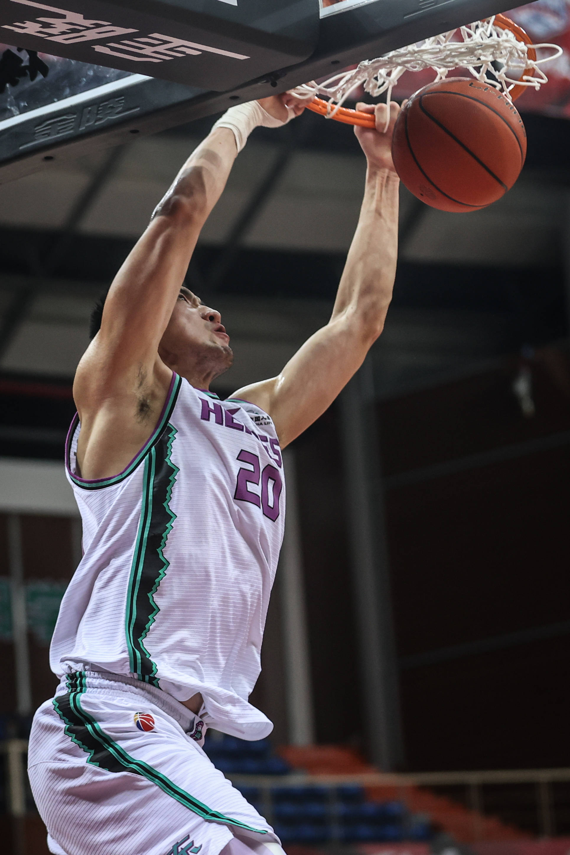 篮球cba第二阶段山东西王不敌浙江广厦