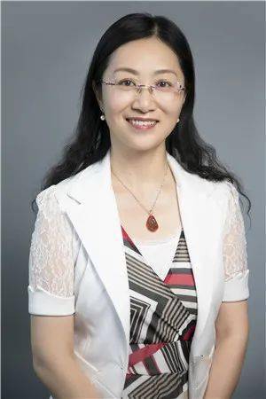 杨海燕,中国人民大学教育学院副教授,管理学博士,硕士生导师.