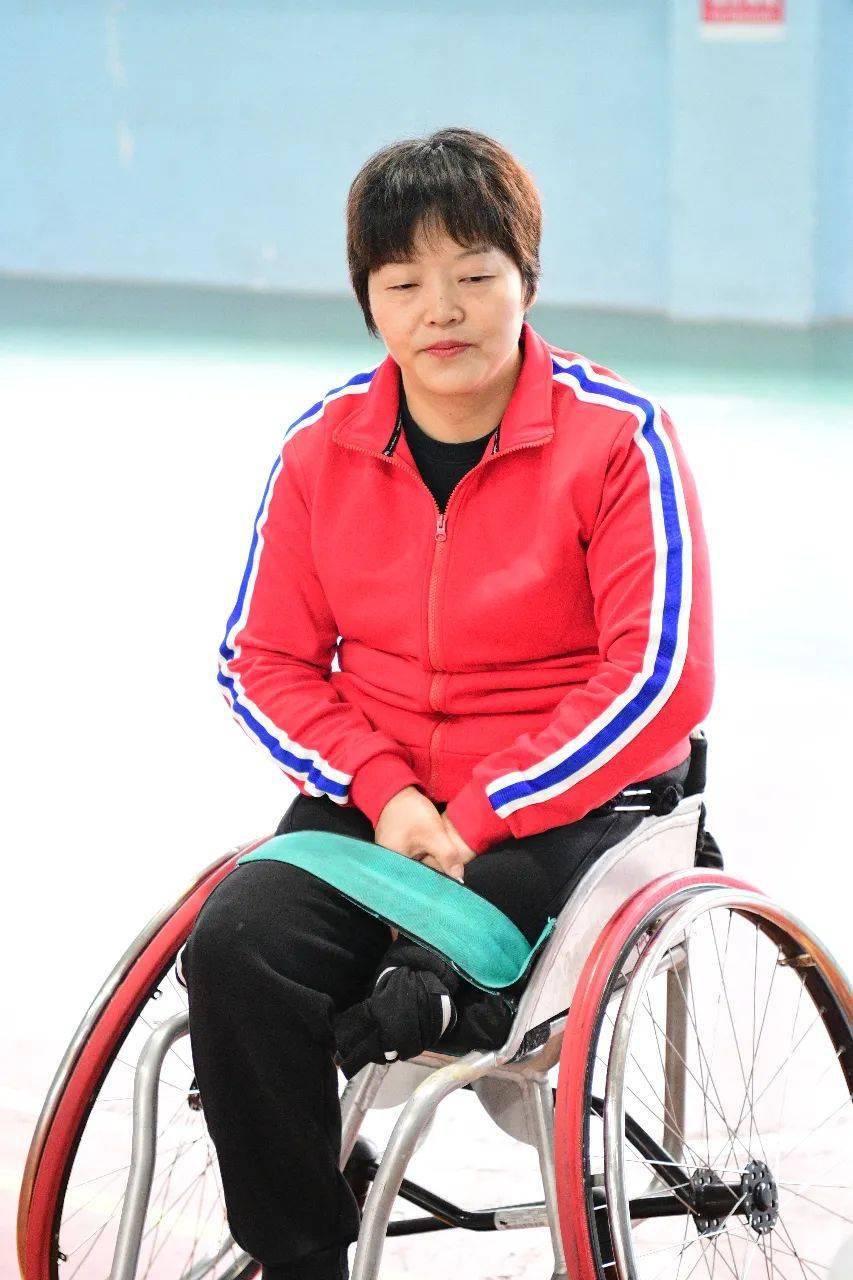 上恢复得还比较快,可对于地震时已经快30岁,还有一个儿子的曾恒辉来说