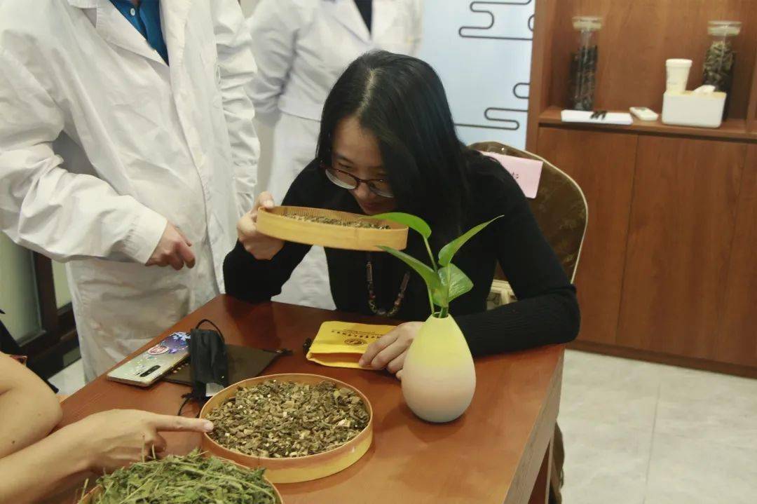 药草香 来自搜狐网