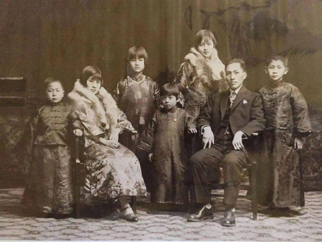 史上最美上海市长夫人,宋美龄是闺蜜,博学多才,却甘愿相夫教子