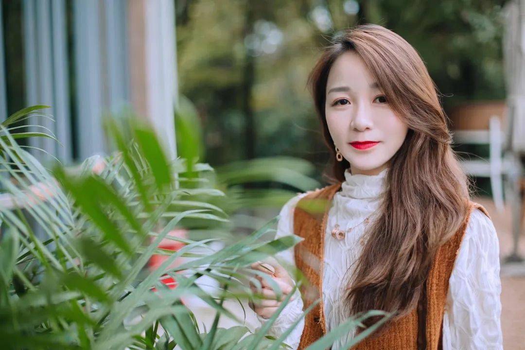 金滢中国女性社群第一人新商业女性联合创始人王辣辣资本路径规划专家