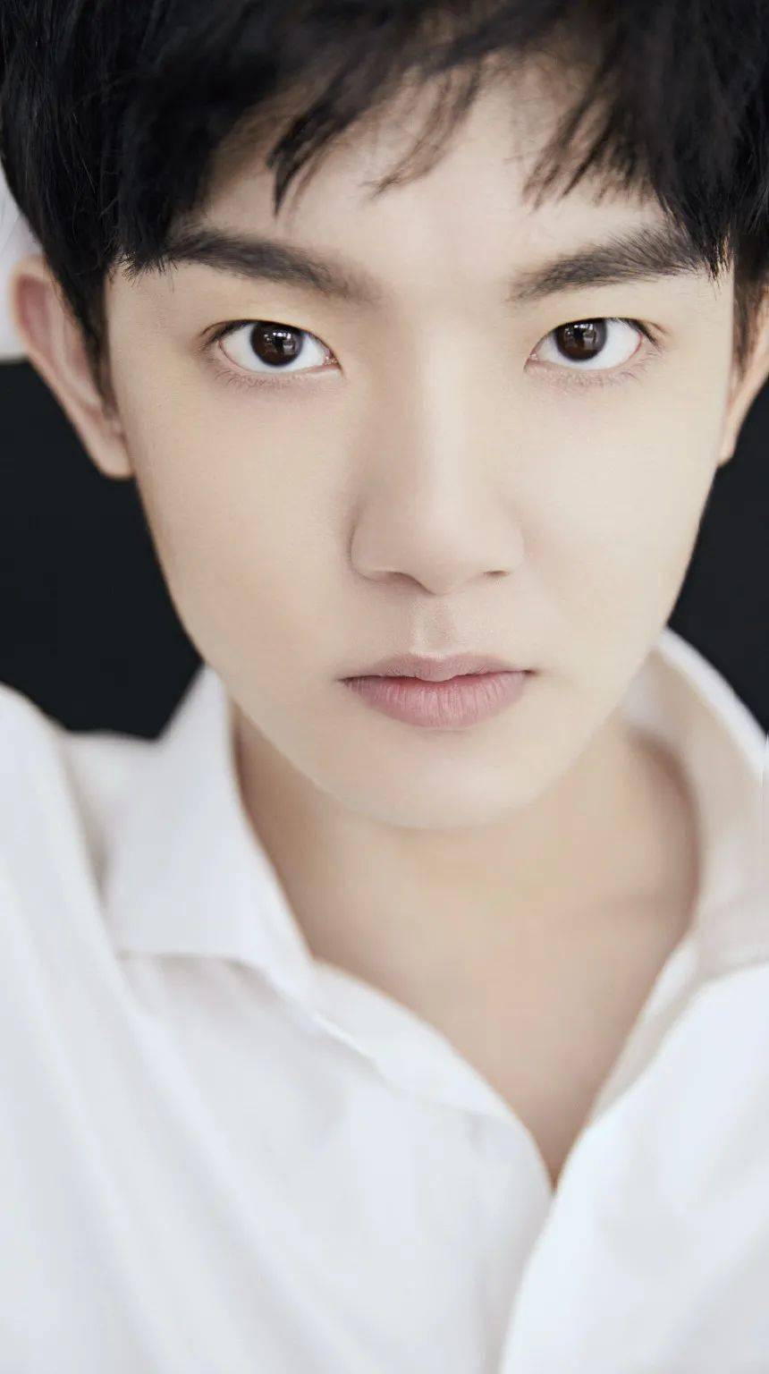 手机壁纸李明德