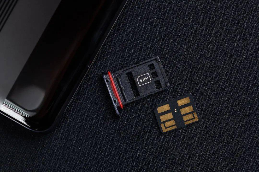 华为手机更具性价比的扩容之选:佰维nm卡评测