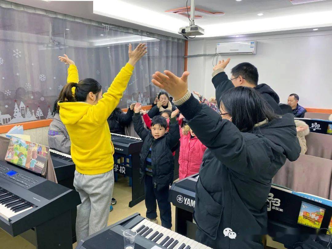 【文明状元】状元街道社工站 | 阳光公益课堂结课啦!_跆拳道